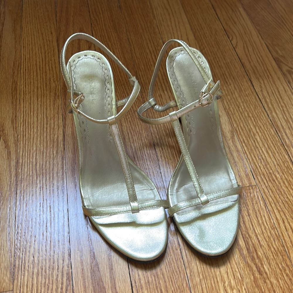 Nordstrom boutique gold strapped sandals.  Size 9.  Good condition